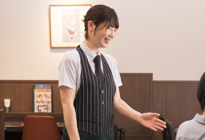 ランチタイムの接客の様子